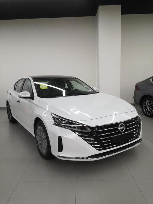 尼桑天籁二手车 尼桑天籁2025款报价及图片大全