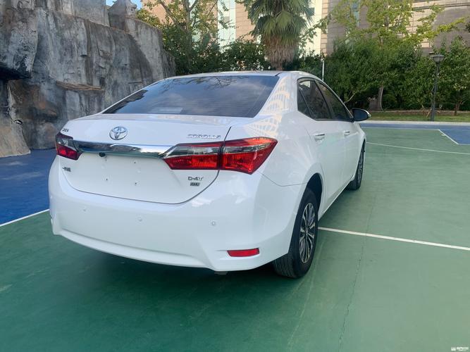 【2019款卡罗拉三厢版,丰田卡罗拉三厢2019款】