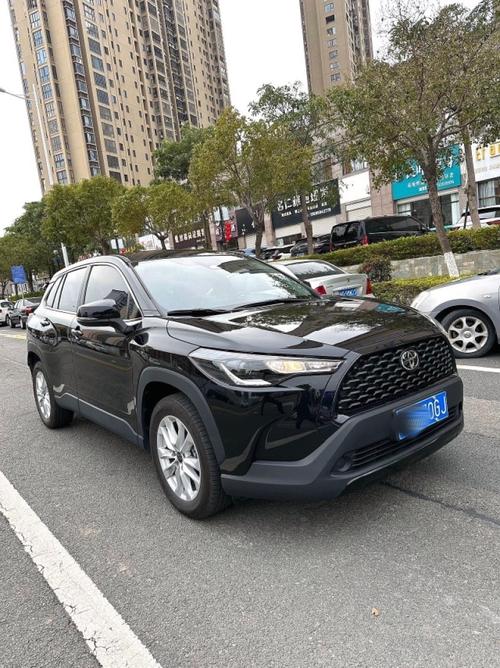 丰田卡罗拉锐放二手车 丰田卡罗拉锐放二手车值得买吗