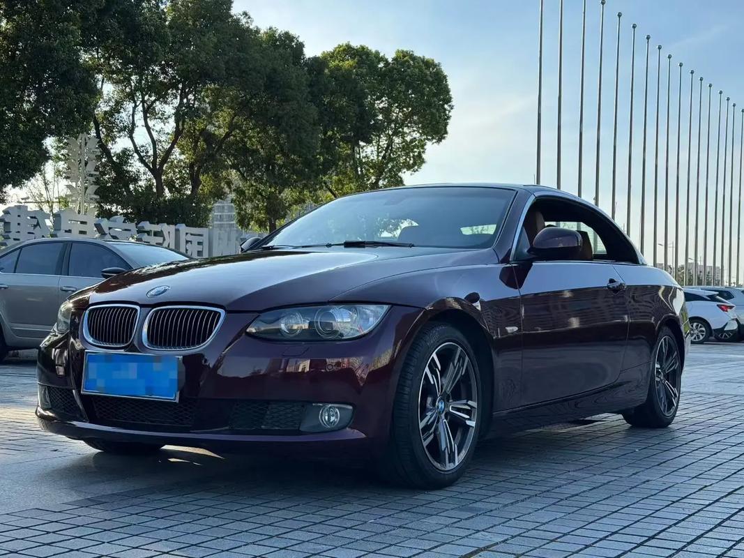 宝马330i敞篷车报价二手 宝马敞篷跑车330i多少钱